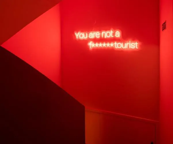 Albergue We Hate F Tourists