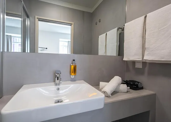 Albergue We Hate F Tourists *