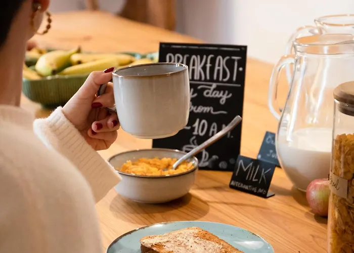 We Hate F Tourists Albergue